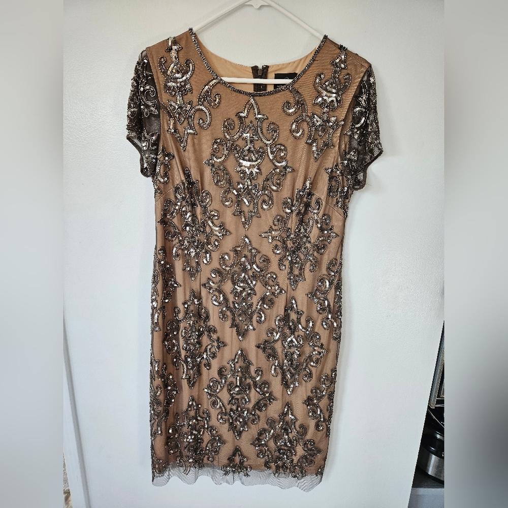 Adrianna Papell Beige & Charcoal Beaded Formal Dress Size 12 (fits like an 8)
